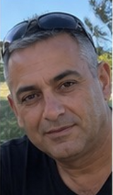שחר ר.